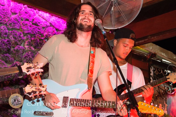 Mikie Coconut (40)