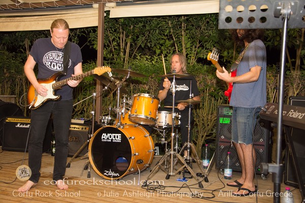 Rock School Nikos Pool (77)